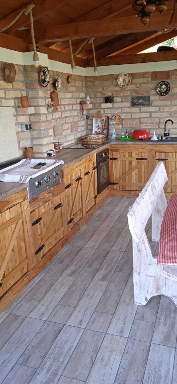 Gyoengyvirag Apartman Keszthely Extérieur photo